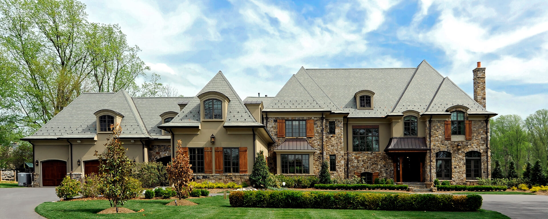 meridian homes outside home
