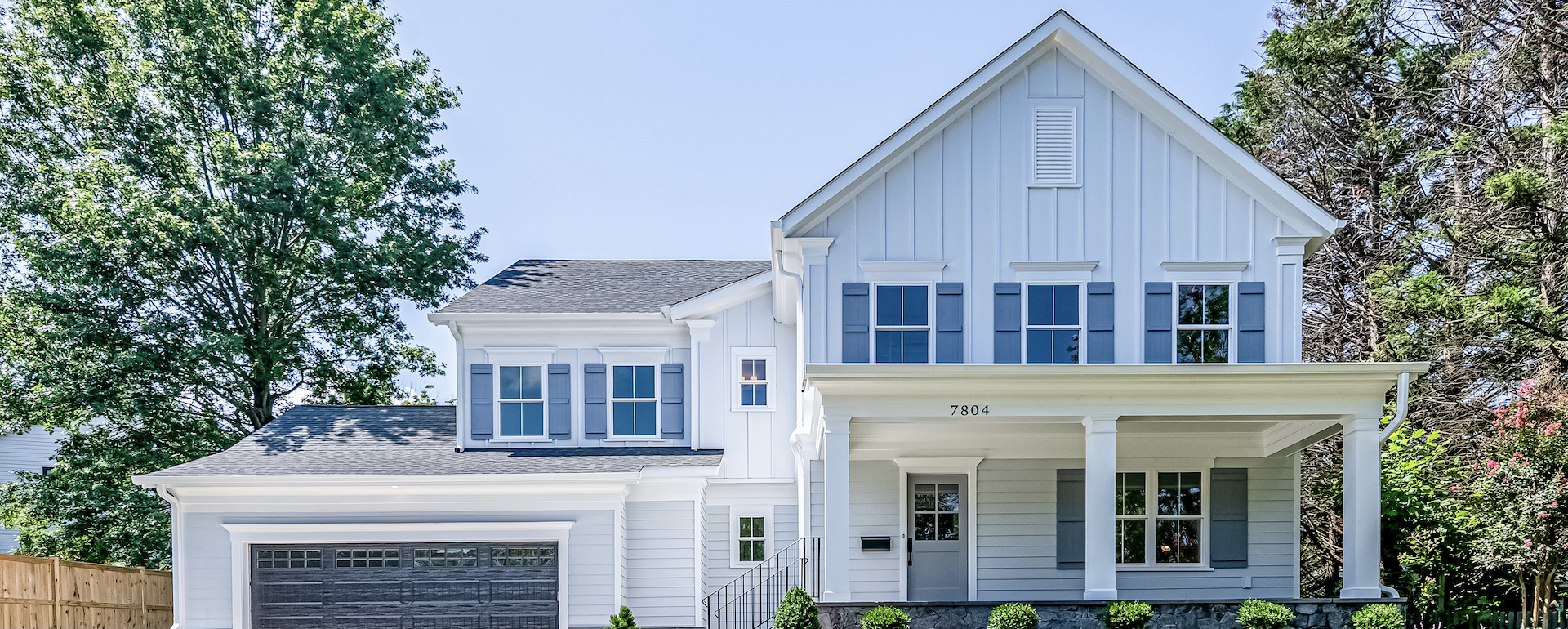 Cayuga Front Elevation – Header Image 2