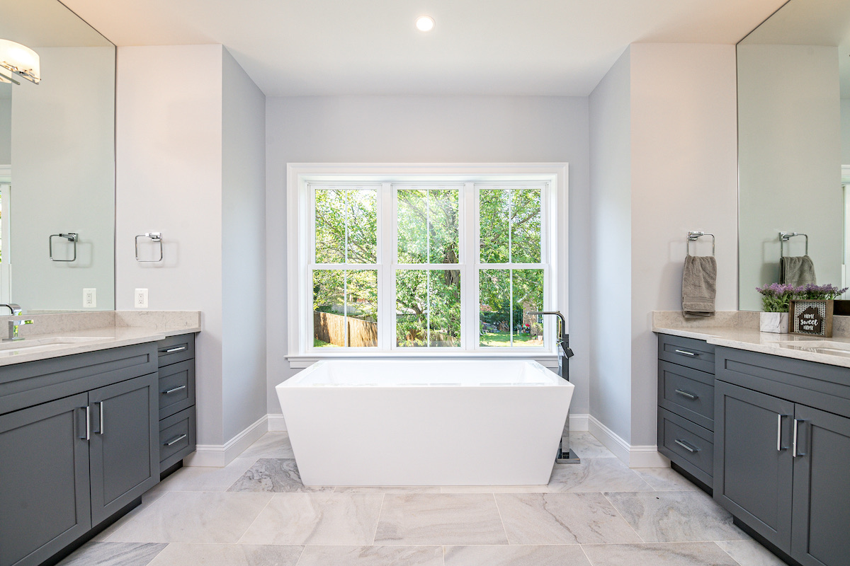 Cayuga Owners Bathroom – Portfolio