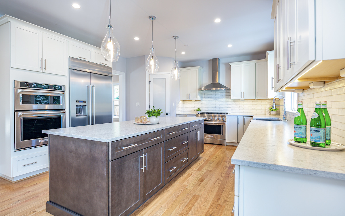 East Halbert Kitchen Alt Image