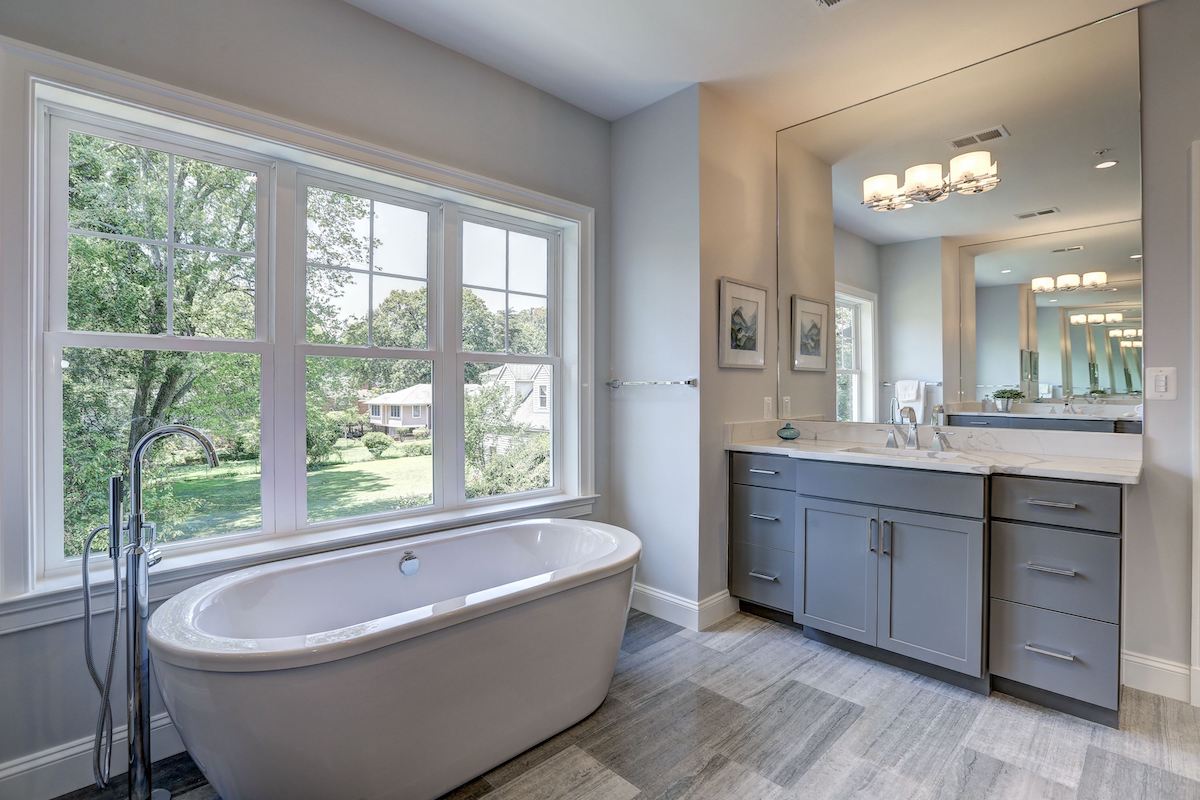 Master Bathroom 3_Meridian Homes_10006 Broad St Bethesda_High Resolution – Resized for Portfolio