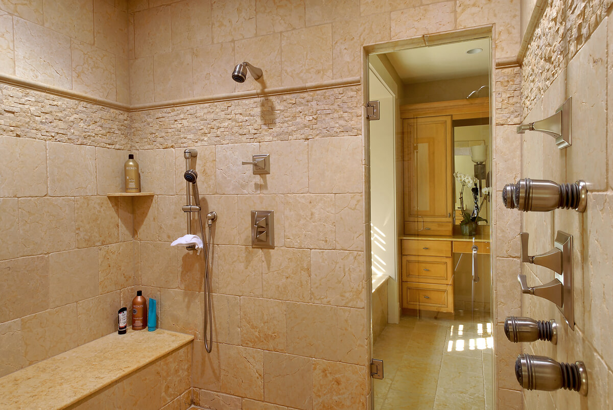 Meridian Homes Bathroom 29