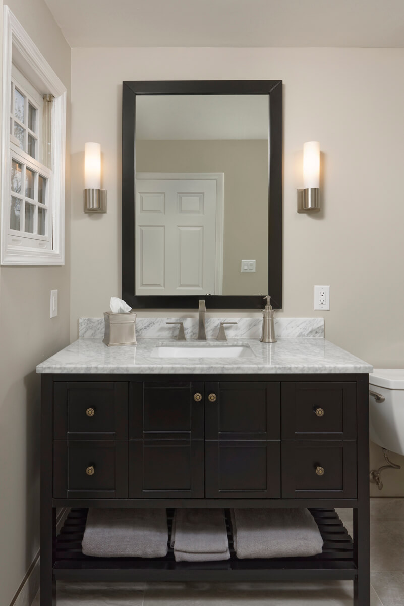 Meridian Homes Bathroom 53