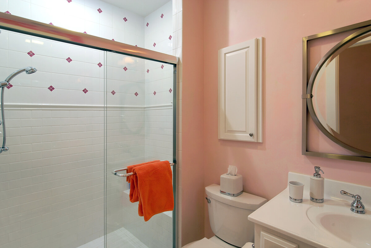 Meridian Homes Bathroom 55