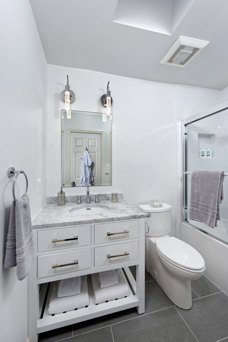 Bathrooms | Meridian Homes Inc.