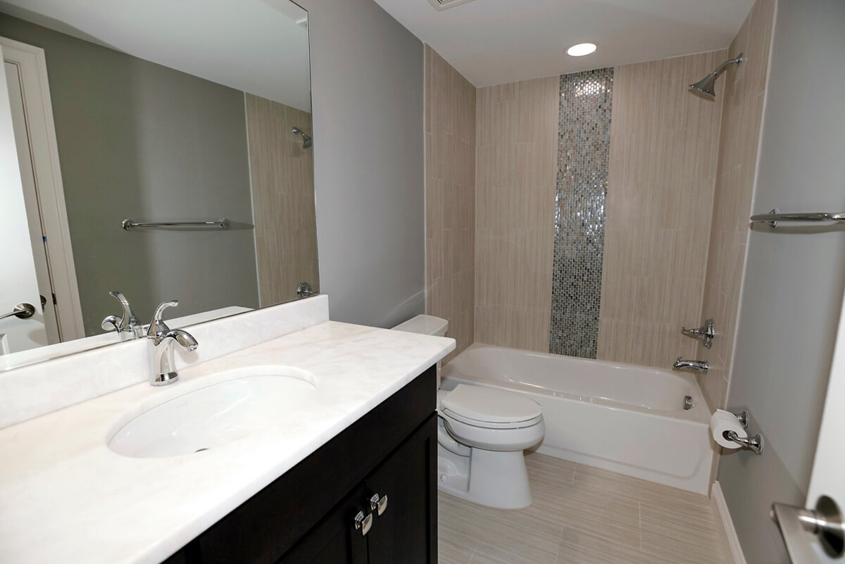 Meridian Homes Bathroom 79