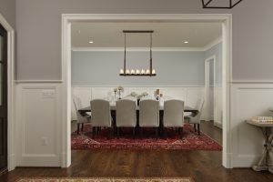 Meridian Homes - Custom Home Dining Room with archway