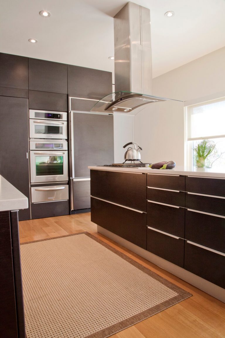 Kitchen - Meridian Homes Inc.