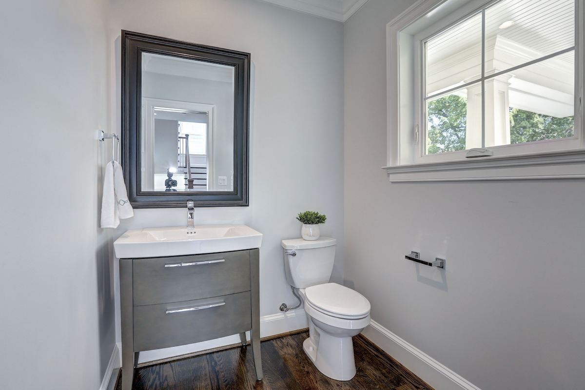 Powder Room 1_Meridian Homes_10006 Broad St Bethesda_High Resolution – Resized for Portfolio