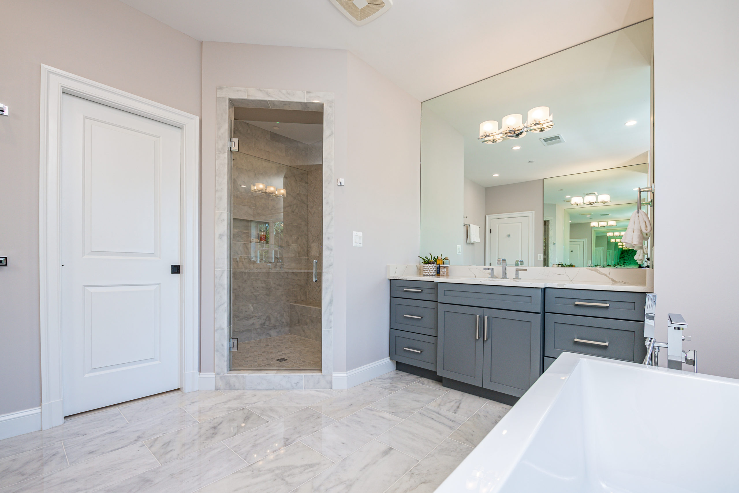 Owner Bath 2