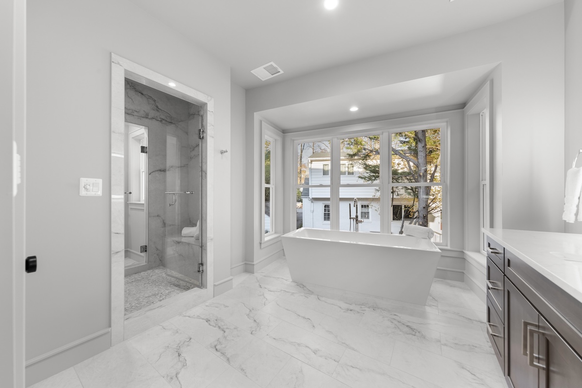 7715 Radnor Road – Upper Level Primary Bathroom – Meridian Homes – 4 – Resized